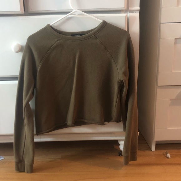 Forever 21 Sweaters - Forever 21 Cropped Sweater Forever 21 Sweaters - Forever 21 Cropped Sweater